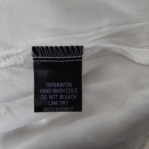 Forever 21 White Gauzy Open Shoulder Bell Sleeve Boho Top Medium - Picture 8 of 11